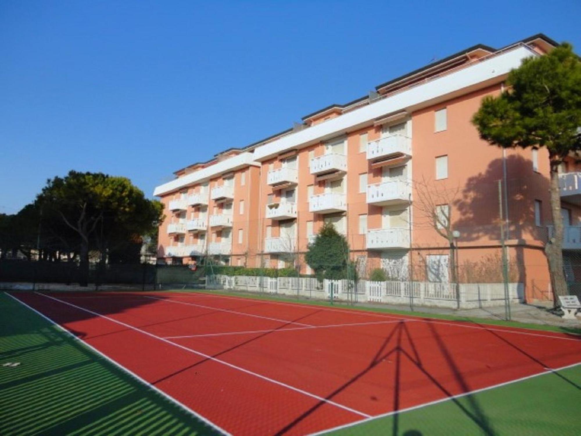 Apartment In Porto Santa Margherita - Caorle Exterior photo